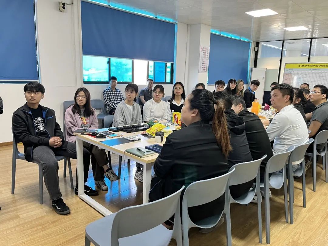 2022 Interns Talk