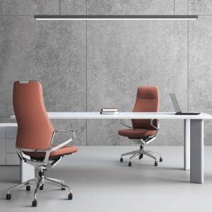 Light Brown Leather Executive Office Chair