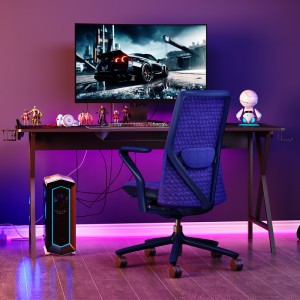 Modern Design  Ergonomic Swiveling Office Chair
