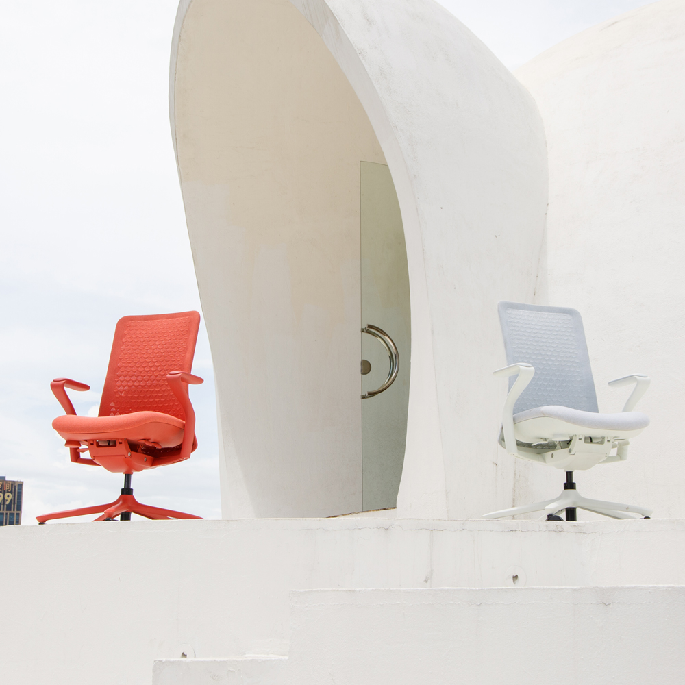 Goodtone Furniture: The Powerhouse Behind the Award-Winning Poly Office Chair