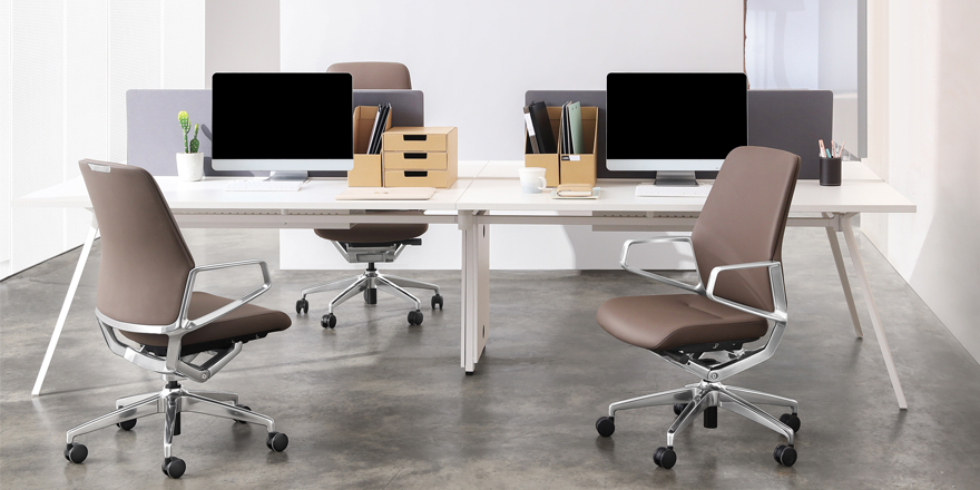 Goodtone Red Dot Award Chair—Arico