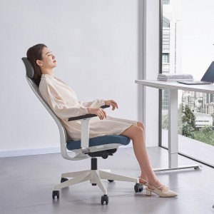 Wholesale Modern Mesh Office Chair with Armrest Conference Training Chair for Meeting Room, School, Workshop