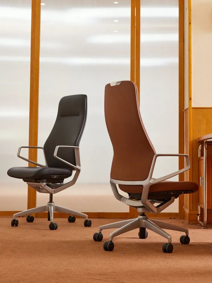 https://www.goodtonechair.com/arico/