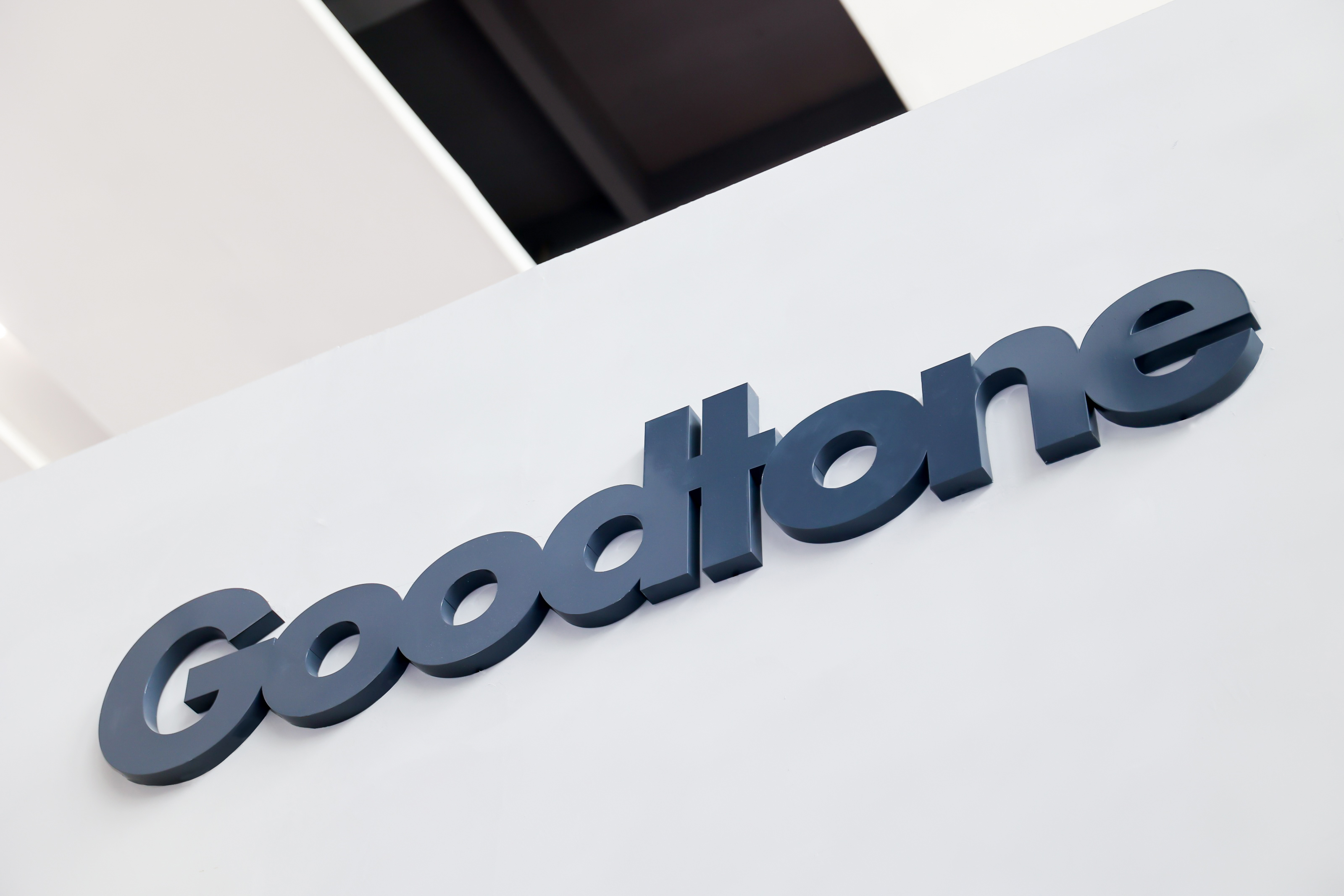 Goodtone:The Aesthetic Benchmark of Modern Office Chairs